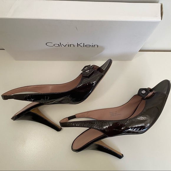 Calvin Klein Patent Slingback Heel, 9 - Picture 14 of 16